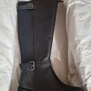 Women's Black Knee-High Boots